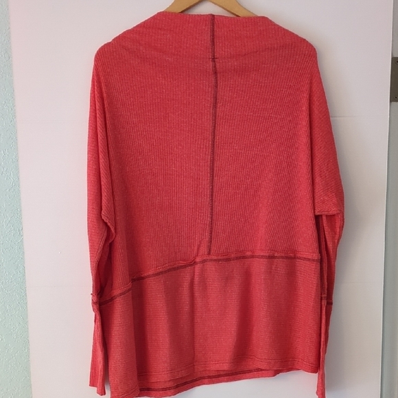 Free People Londowntown Thermal Off-Shoulder Oversized Boho Coral Sweater Sz S - Picture 8 of 8